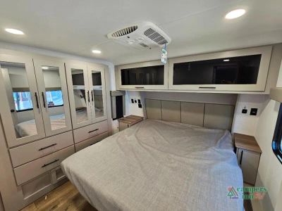 2026 Alliance RV Valor All-Access — photo 40 view