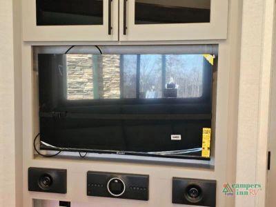 2026 Alliance RV Valor All-Access — photo 38 view