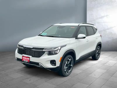 2026 Kia Seltos — front three-quarter view