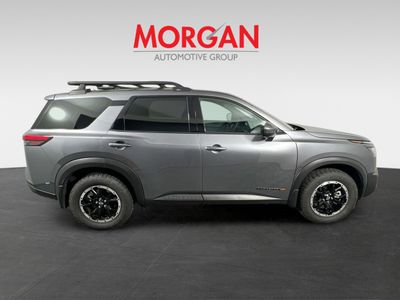 2025 Nissan Pathfinder - Photo 2