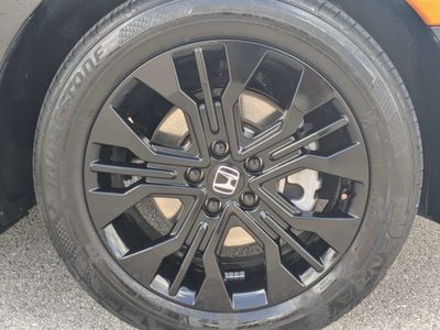 2025 Honda Odyssey - Photo 12