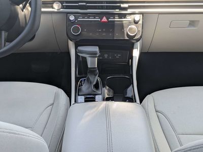 2025 Hyundai Tucson - Photo 23