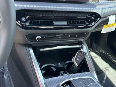 2026 BMW 4 Series — photo 21 view