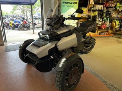 2025 Can-Am Canyon - Photo 2