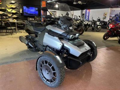 2025 Can-Am Canyon - Photo 3