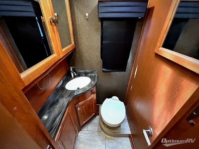 2017 Tiffin Allegro Breeze — photo 16 view
