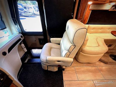 2017 Tiffin Allegro Breeze — interior view
