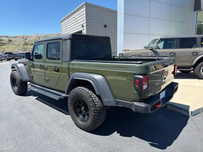 2023 Jeep Gladiator — interior view