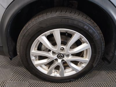 2022 Nissan Rogue Sport — photo 10 view