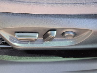 2024 Toyota Camry — photo 20 view