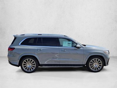 2026 Mercedes-Benz GLS 580 - Photo 4