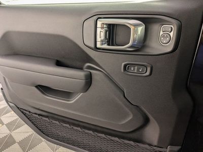 2026 Jeep Gladiator — photo 23 view