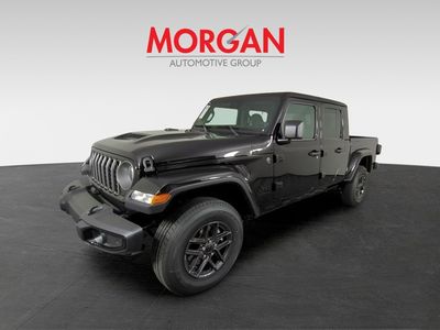 2026 Jeep Gladiator — photo 8 view