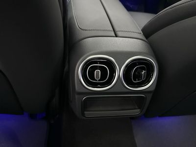 2026 Mercedes-Benz C-Class - Photo 22
