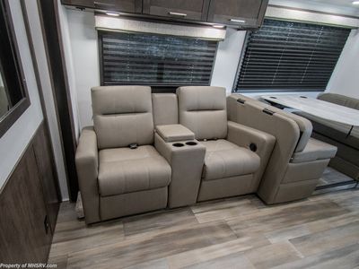 2026 Entegra Coach Odyssey — photo 10 view