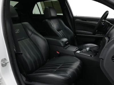 2022 Chrysler 300 - Photo 48