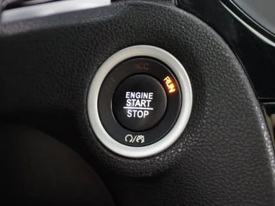 2022 Chrysler 300 - Photo 32
