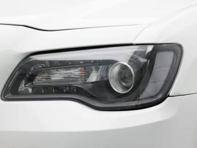 2022 Chrysler 300 - Photo 7