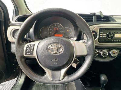 2013 Toyota Yaris - Photo 15