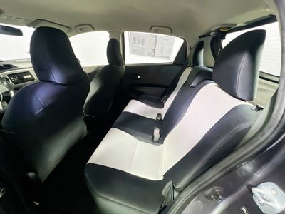 2013 Toyota Yaris - Photo 24