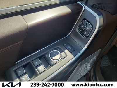 2024 Ford Super Duty F-350 SRW — photo 24 view