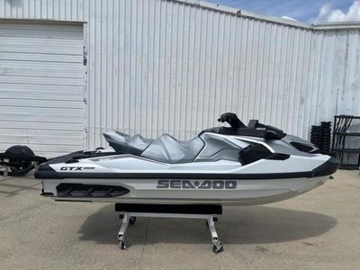 2025 Sea-Doo GTX Limited 325 White Pearl Premium - Photo 7