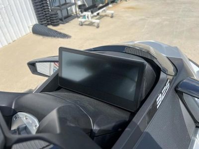 2025 Sea-Doo GTX Limited 325 White Pearl Premium - Photo 10