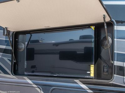 2026 Holiday Rambler Invicta — photo 43 view