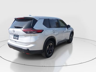 2025 Nissan Rogue - Photo 7