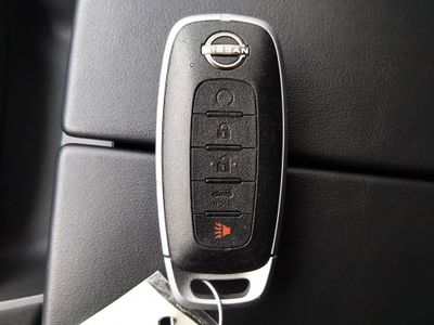 2025 Nissan Rogue - Photo 15