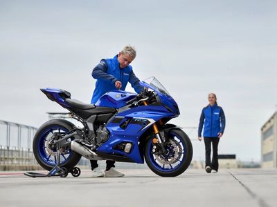 2025 Yamaha YZF-R7 - Photo 20
