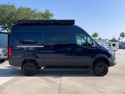 2026 Storyteller Overland DARK MODE — photo 19 view