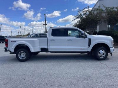 2026 Ford F-350SD - Photo 2
