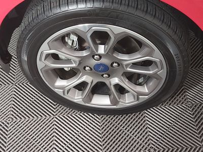 2021 Ford EcoSport — photo 10 view