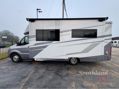 2026 Tiffin Motorhomes Wayfarer — interior view