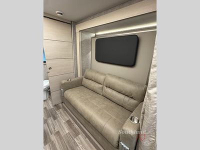 2026 Tiffin Motorhomes Wayfarer — photo 13 view