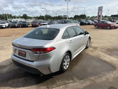 2025 Toyota Corolla - Photo 4
