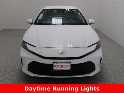 2025 Toyota Camry FWD - Photo 3