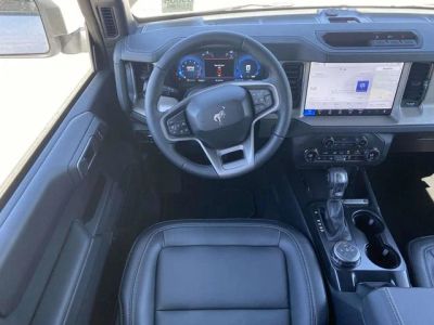 2026 Ford Bronco — photo 10 view