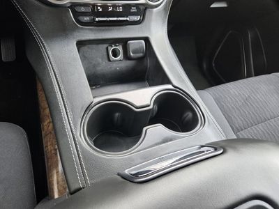 2018 Chevrolet Suburban — photo 13 view