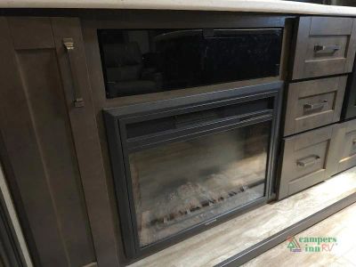 2021 Grand Design Reflection — photo 46 view