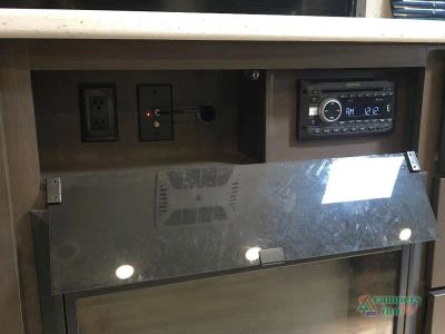 2021 Grand Design Reflection — photo 47 view