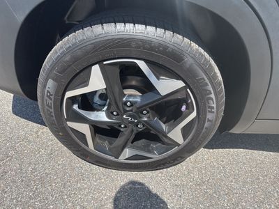 2024 Kia Seltos — side profile view