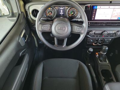 2026 Jeep Wrangler — photo 12 view