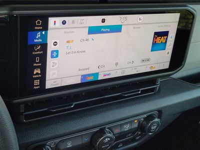 2026 Jeep Wrangler — photo 27 view
