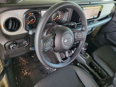 2026 Jeep Wrangler — photo 16 view