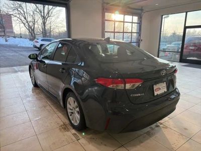 2025 Toyota Corolla LE - Photo 5