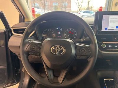 2025 Toyota Corolla LE - Photo 17
