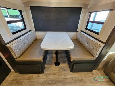 2027 Forest River RV Surveyor Legend — photo 28 view