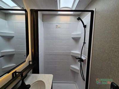 2027 Forest River RV Surveyor Legend — photo 35 view